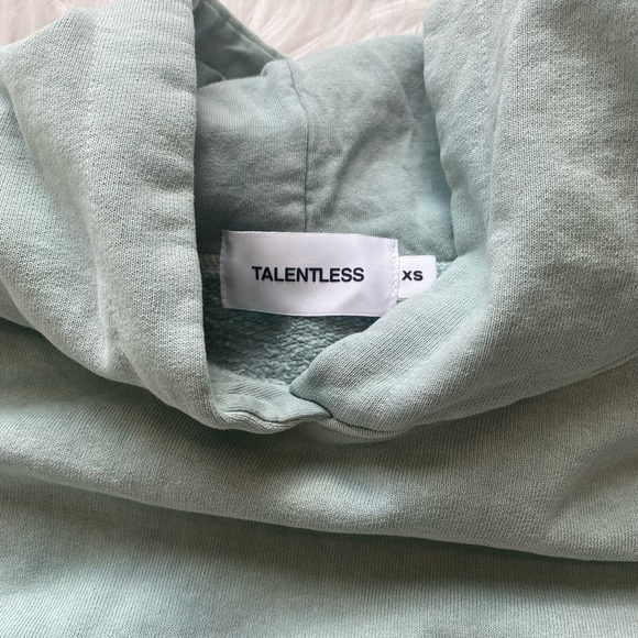 Talentless sweatshirt - Picture 4 of 4